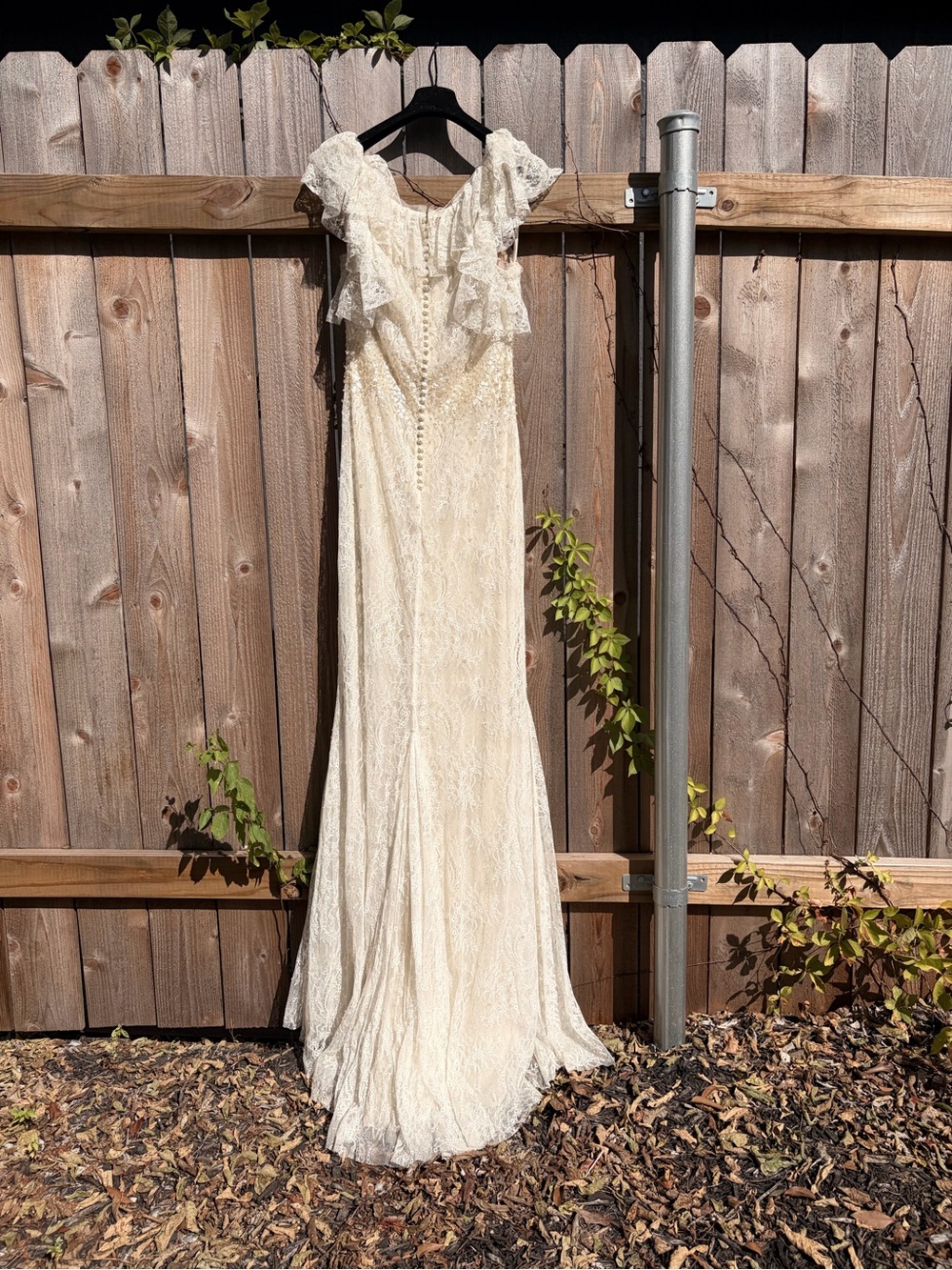 Vera Wang Bridal Gown silk lace chantilly - Picture 5 of 11